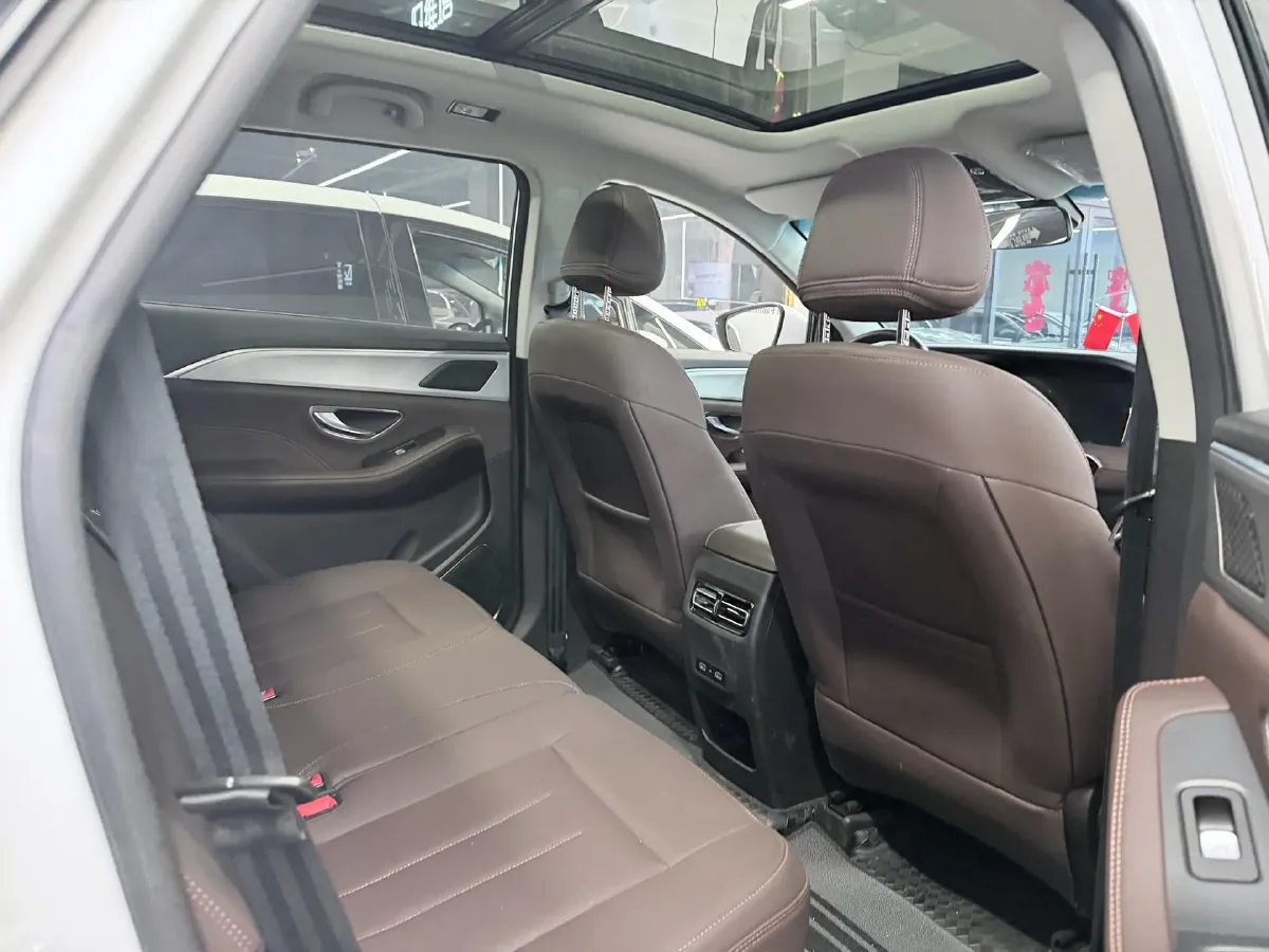 2023 Jetour X90 Plus 1.6T 197HP L4 7DCT,autocango,china used car exporter,china ev exporter,chinese used car exporter,chinese used ev exporter