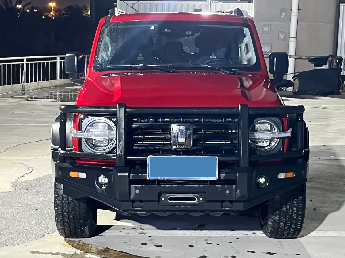 2021 Tank 300 2.0T 227HP L4 8AT,autocango,china used car exporter,china ev exporter,chinese used car exporter,chinese used ev exporter