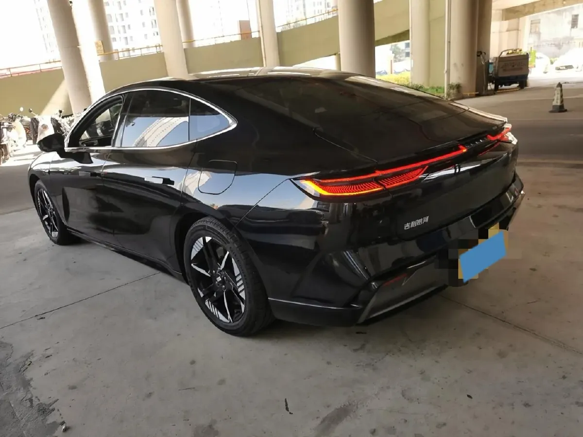 2024 Geely Galaxy E8 BEV 62KWH,autocango,china used car exporter,china ev exporter,chinese used car exporter,chinese used ev exporter