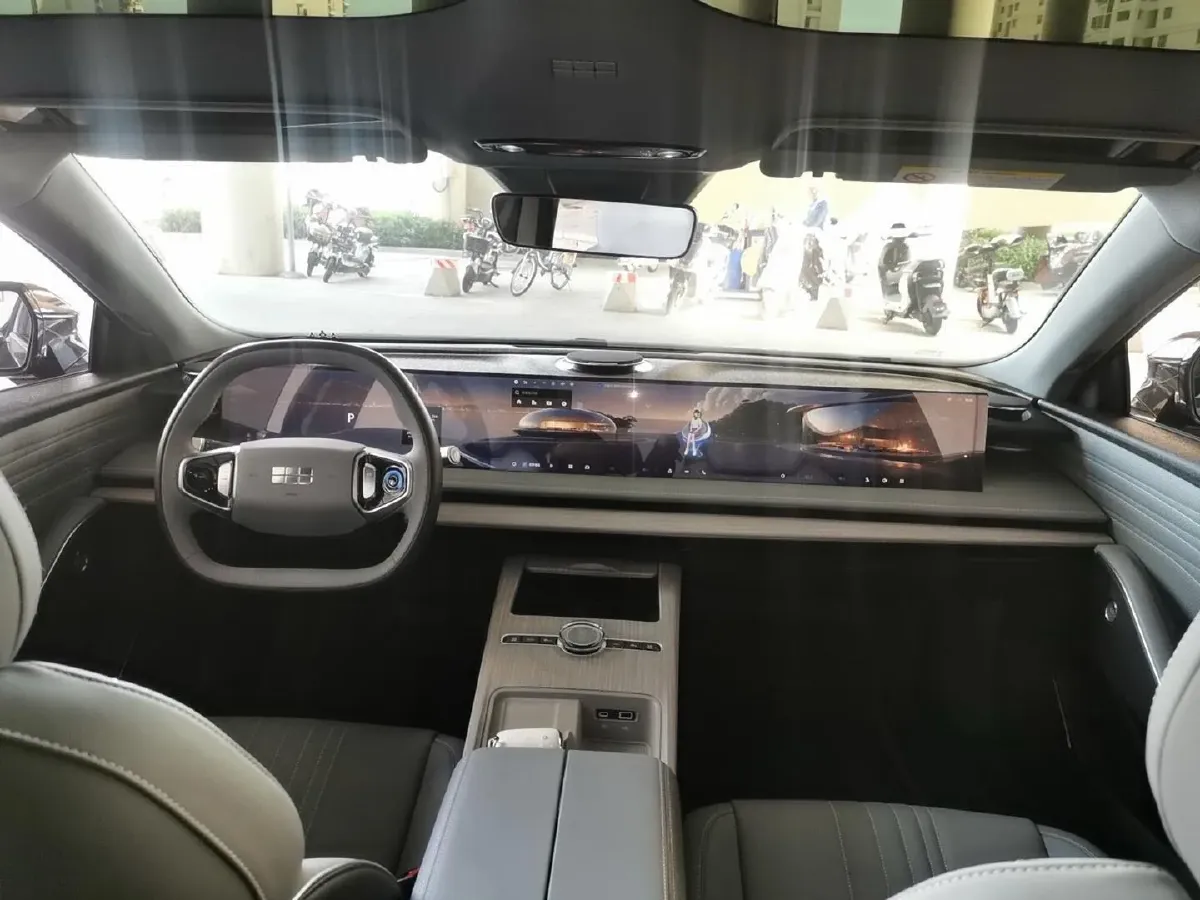 2024 Geely Galaxy E8 BEV 62KWH,autocango,china used car exporter,china ev exporter,chinese used car exporter,chinese used ev exporter