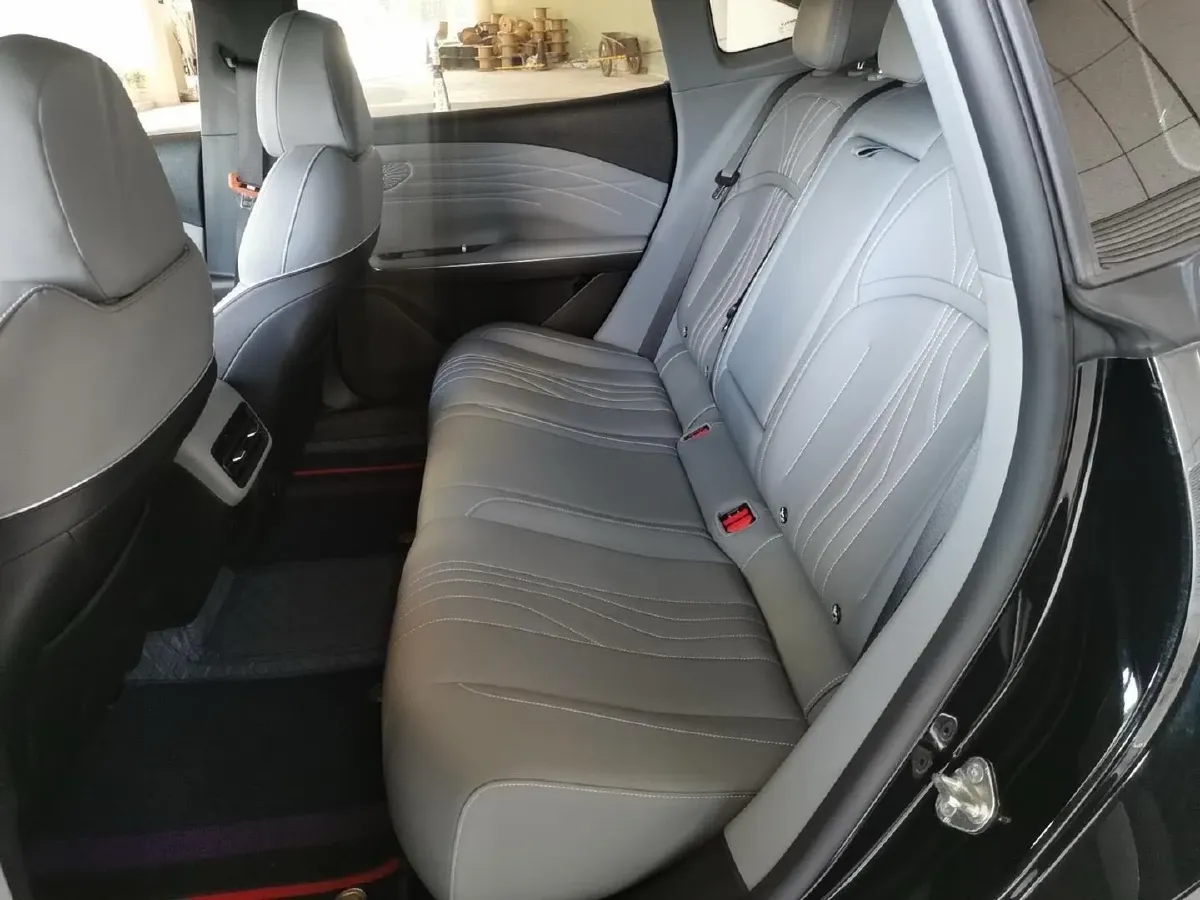 2024 Geely Galaxy E8 BEV 62KWH,autocango,china used car exporter,china ev exporter,chinese used car exporter,chinese used ev exporter