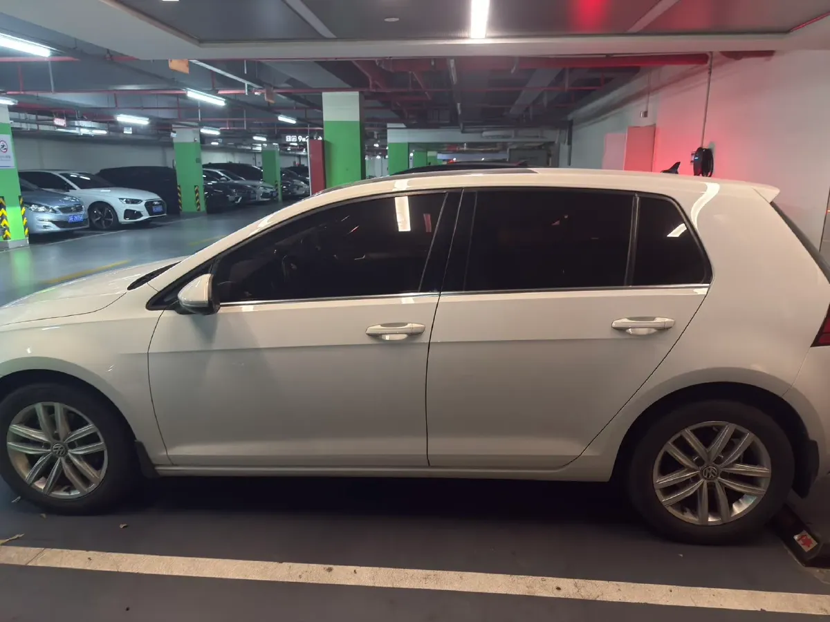 2019 Chery Tiggo 8 1.6T 197HP L4 7DCT,autocango,china used car exporter,china ev exporter,chinese used car exporter,chinese used ev exporter