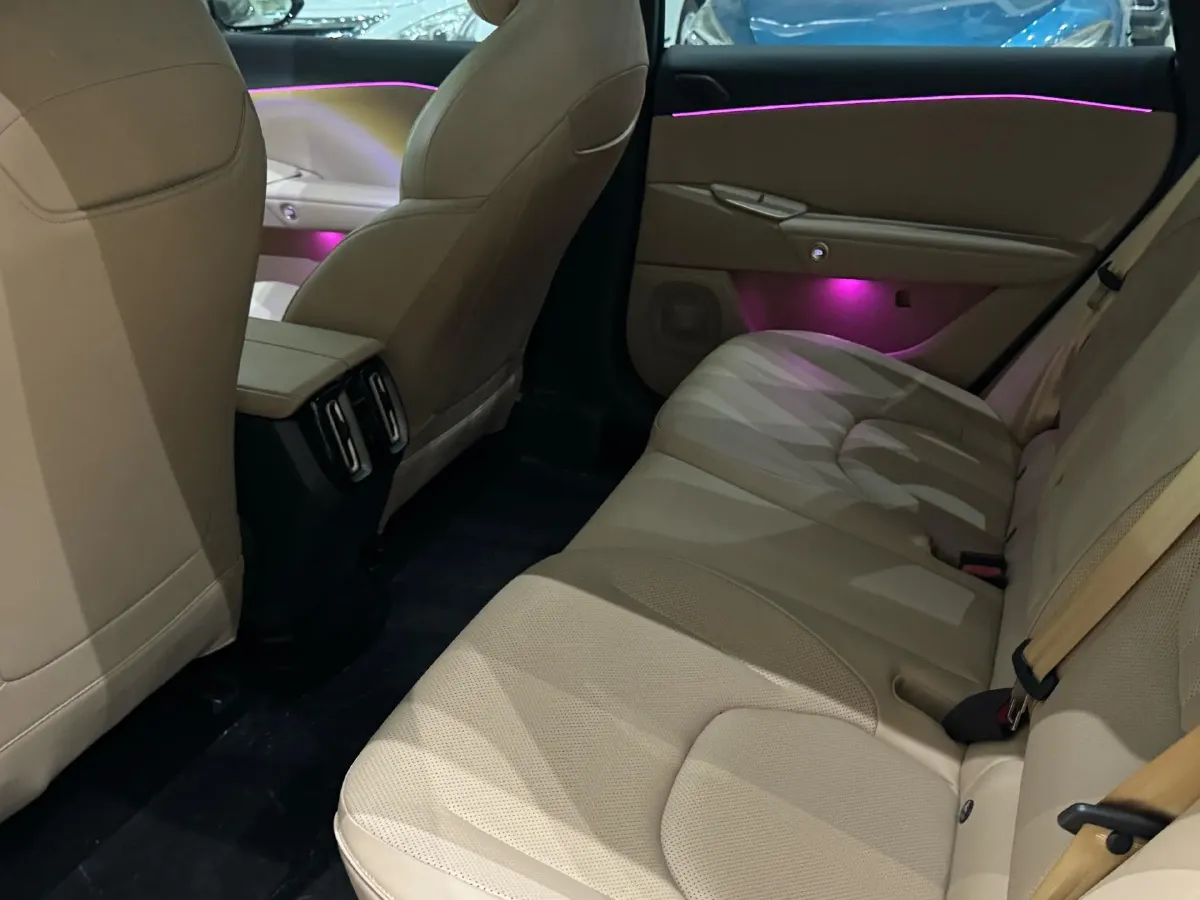 2025 ARCFOX αS5 BEV,autocango,china used car exporter,china ev exporter,chinese used car exporter,chinese used ev exporter