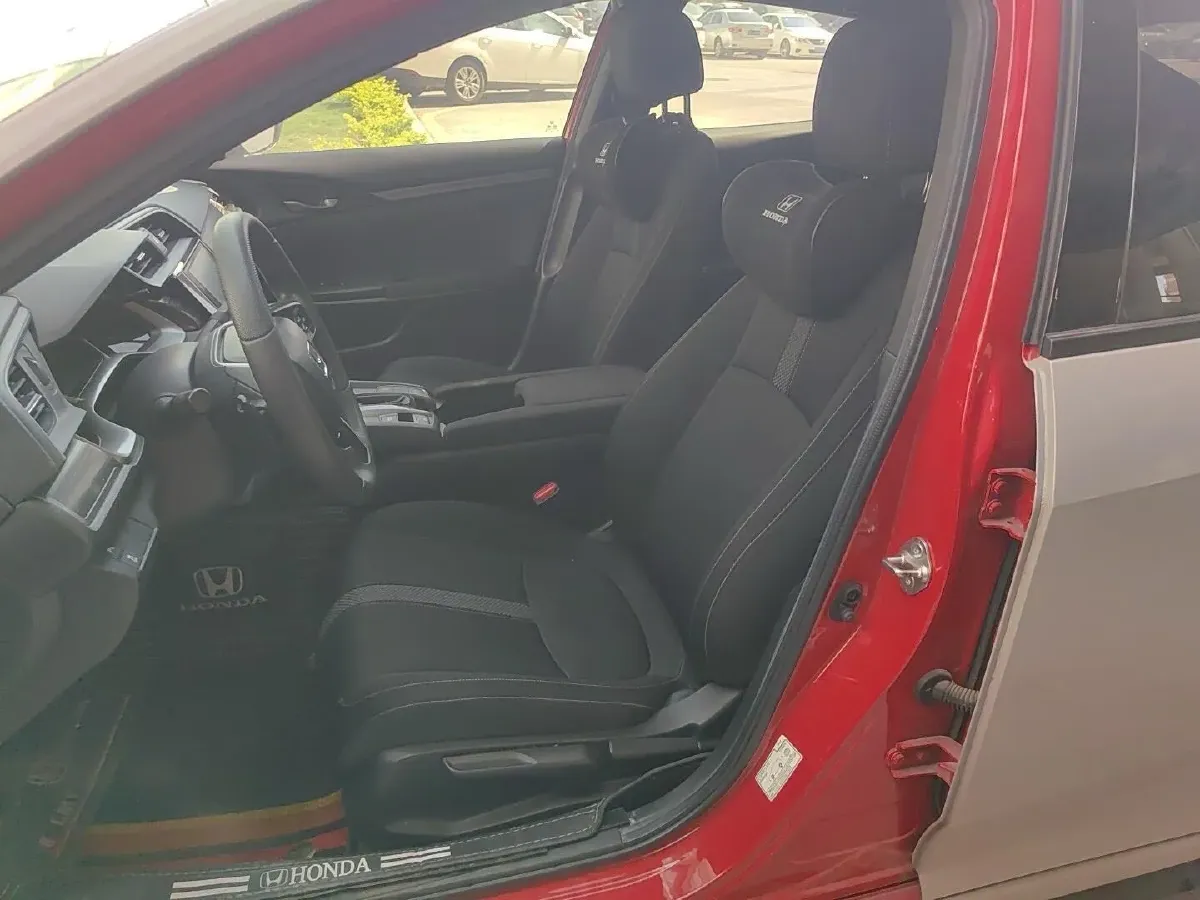 2021 Honda Civic 1.5T 177HP L4 CVT,autocango,china used car exporter,china ev exporter,chinese used car exporter,chinese used ev exporter