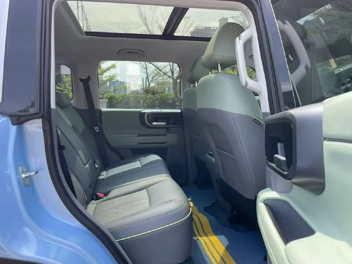 2025 Beijing BJ40 REEV REEV 188HP REEV 40.3KWH,autocango,china used car exporter,china ev exporter,chinese used car exporter,chinese used ev exporter