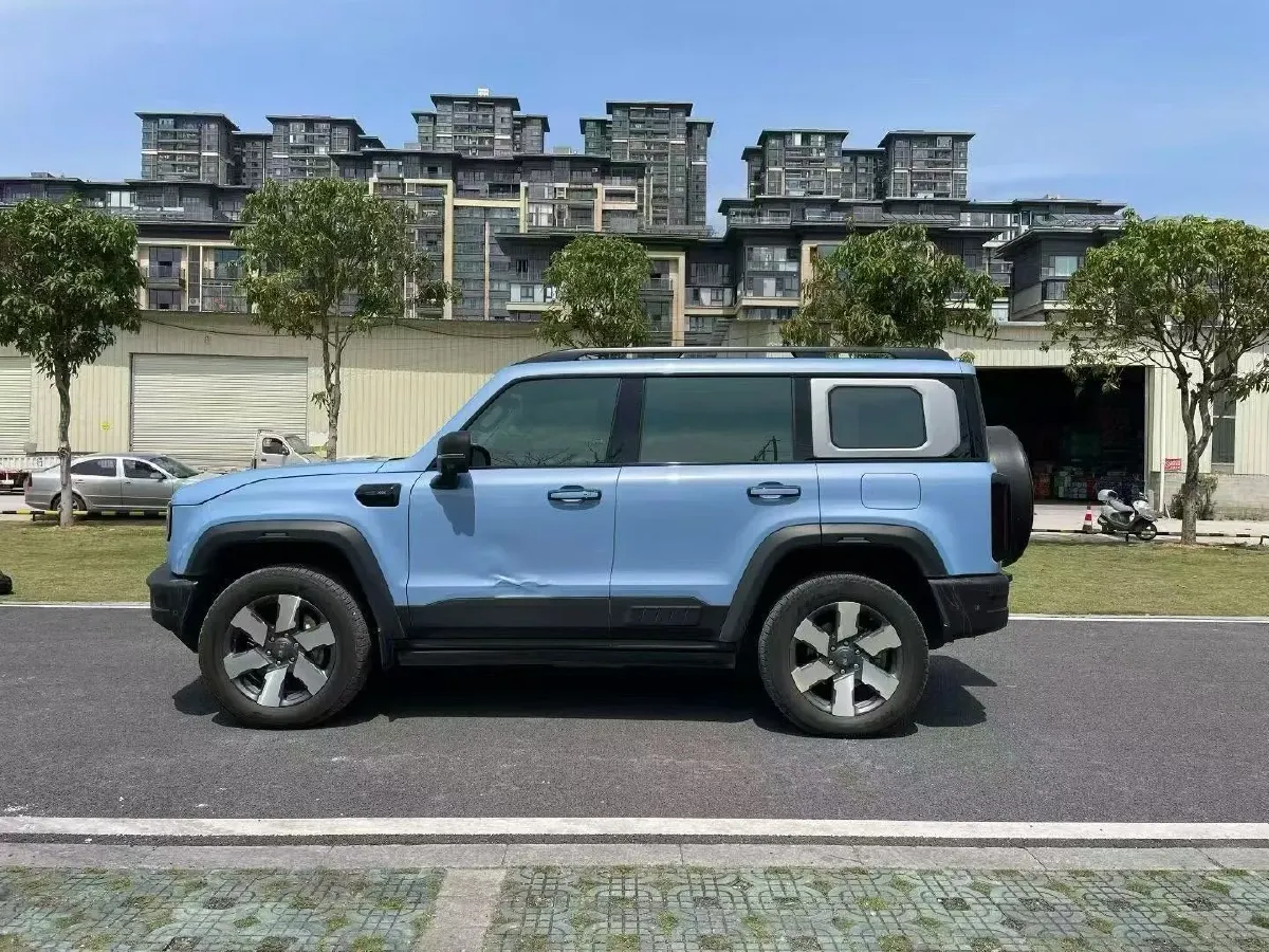 2025 Beijing BJ40 REEV REEV 188HP REEV 40.3KWH,autocango,china used car exporter,china ev exporter,chinese used car exporter,chinese used ev exporter