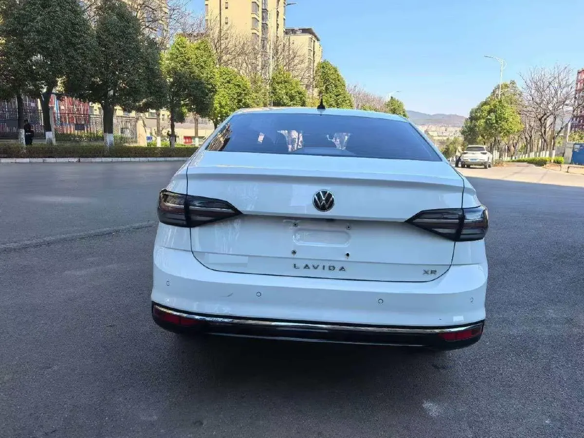 2023 Volkswagen Lavida 1.5L 110HP L4 6AT,autocango,china used car exporter,china ev exporter,chinese used car exporter,chinese used ev exporter