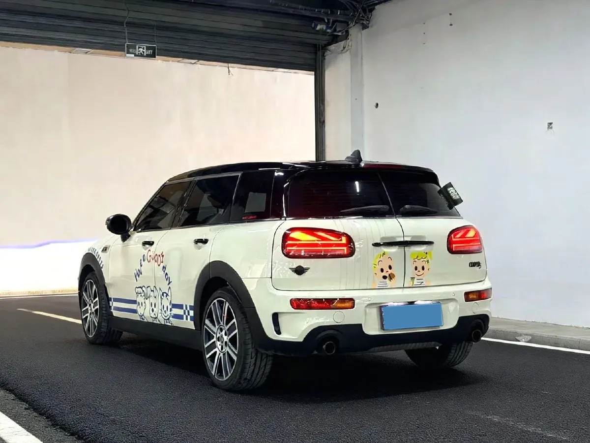2023 MINI CLUBMAN 2.0T 192HP L4 7DCT,autocango,china used car exporter,china ev exporter,chinese used car exporter,chinese used ev exporter