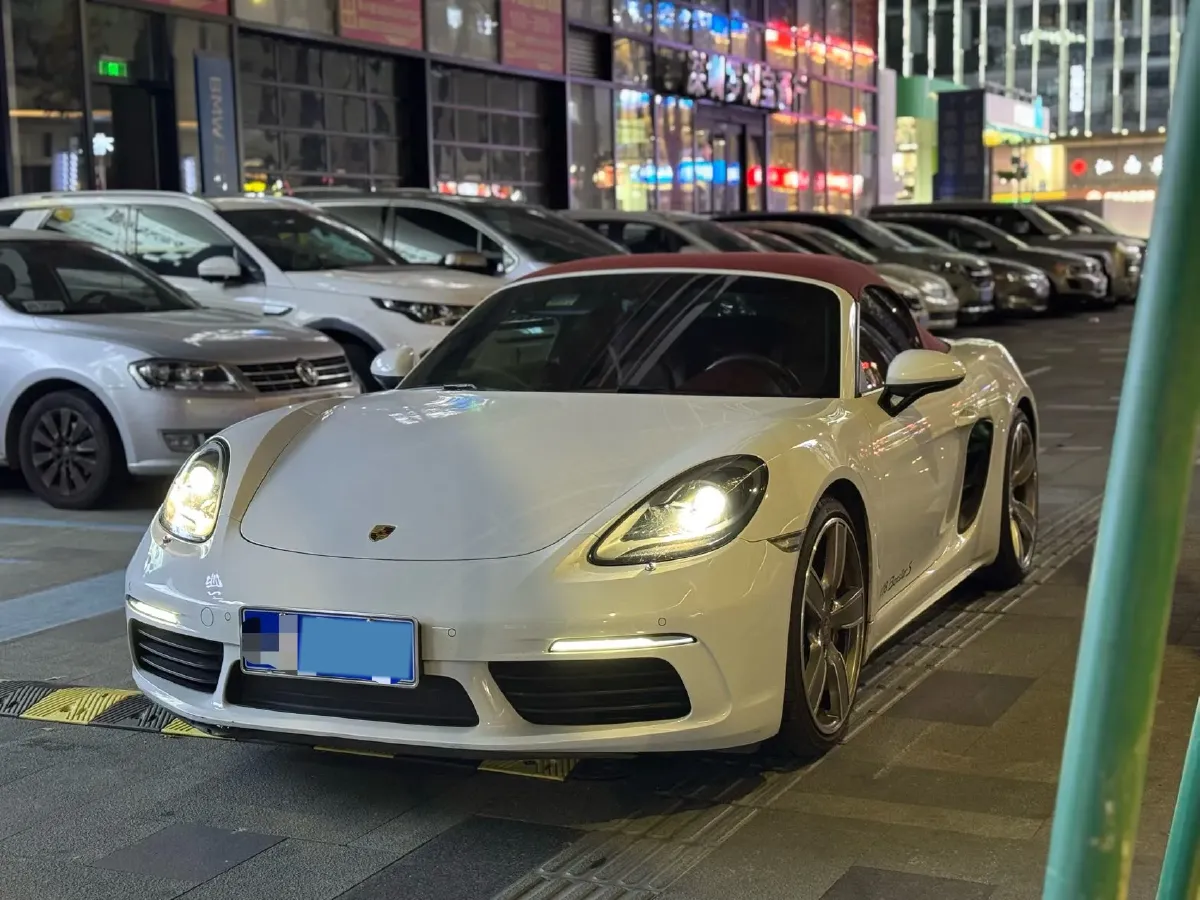 2020 Porsche 718 2.5T 350HP H4 7DCT,autocango,china used car exporter,china ev exporter,chinese used car exporter,chinese used ev exporter