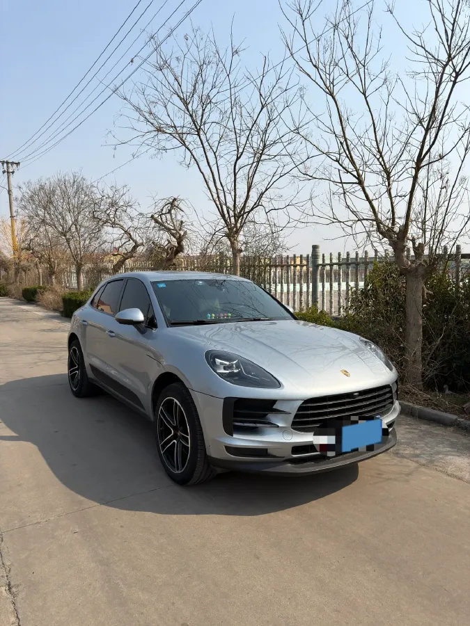 2020 Porsche Macan 2.0T 252HP L4 7DCT,autocango,china used car exporter,china ev exporter,chinese used car exporter,chinese used ev exporter