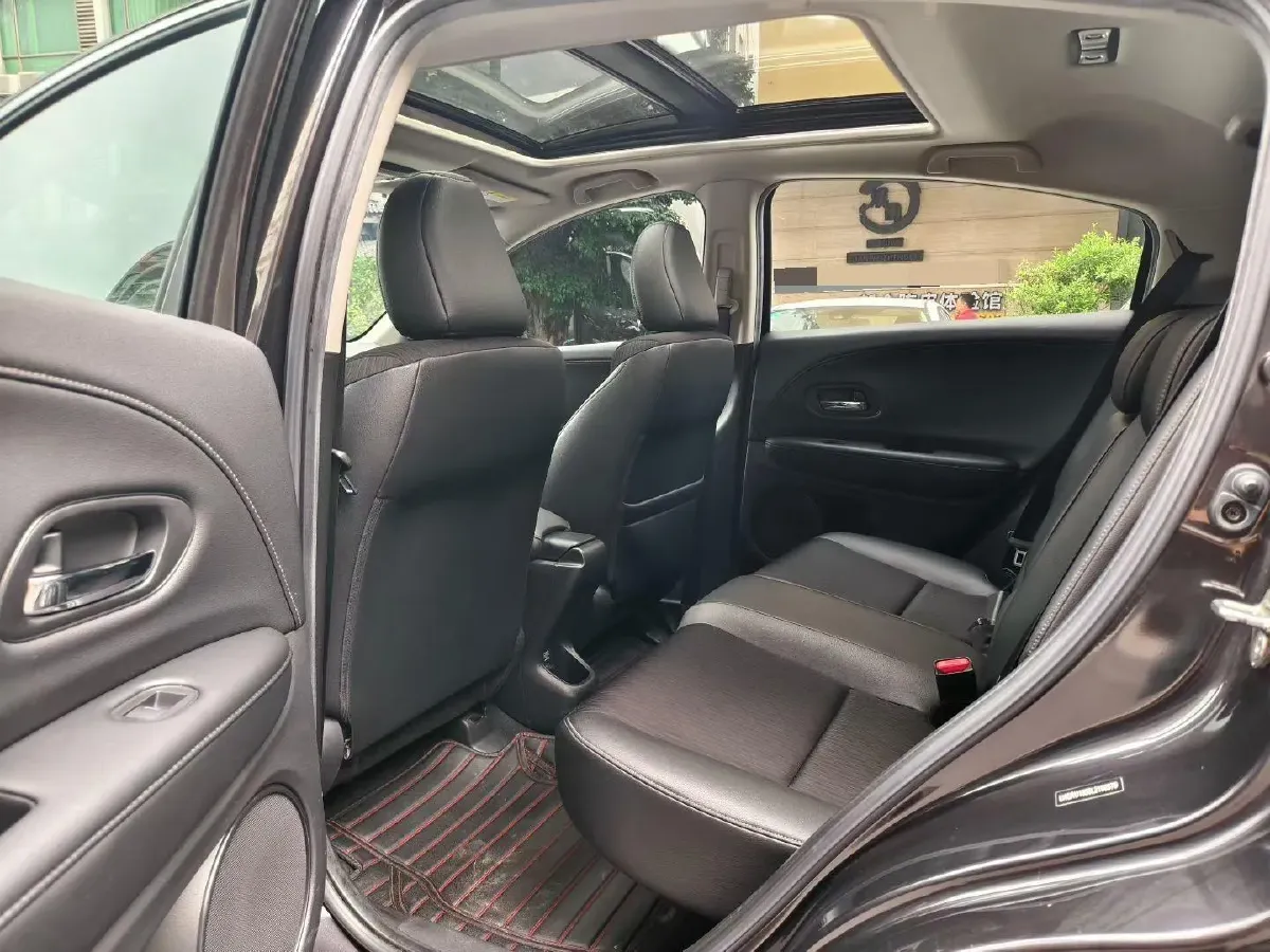 2019 Honda Vezel 1.5T 177HP L4 CVT,autocango,china used car exporter,china ev exporter,chinese used car exporter,chinese used ev exporter