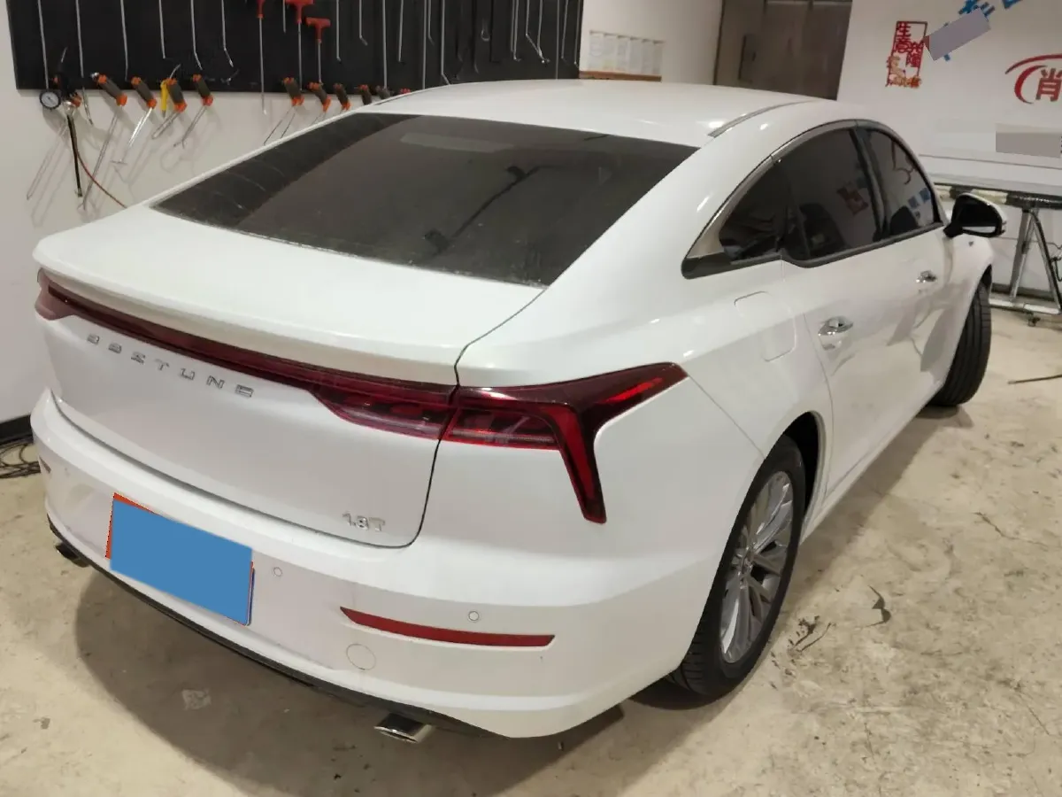 2023 Bestune B70 1.5T 169HP L4 7DCT,autocango,china used car exporter,china ev exporter,chinese used car exporter,chinese used ev exporter