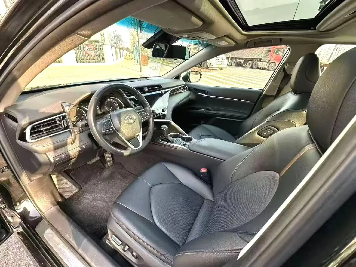 2019 Toyota Camry 2.0L 178HP L4 CVT,autocango,china used car exporter,china ev exporter,chinese used car exporter,chinese used ev exporter