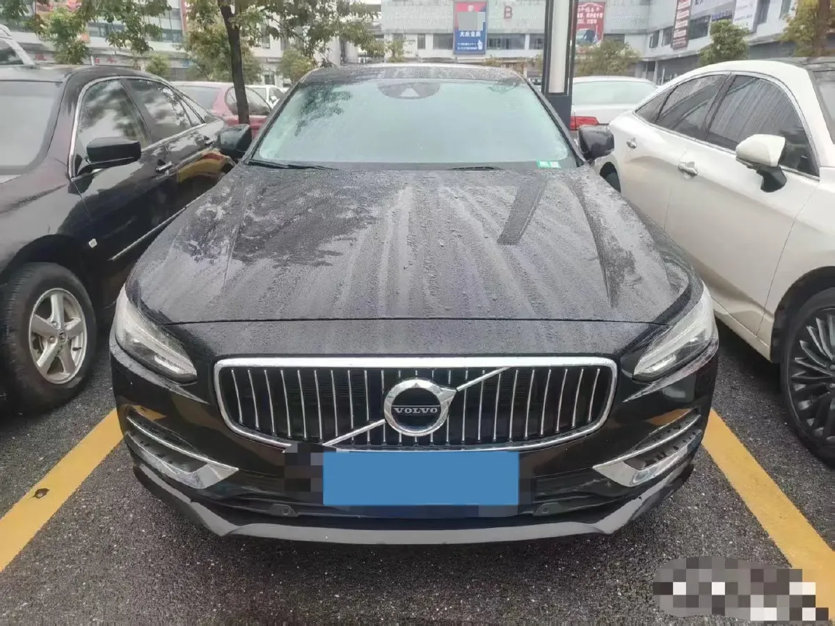 2020 Volvo S90 2.0T 254HP L4 8AT,autocango,china used car exporter,china ev exporter,chinese used car exporter,chinese used ev exporter