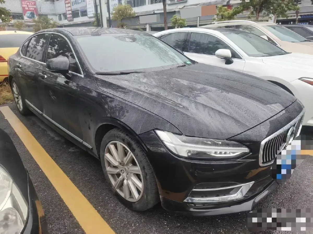 2020 Volvo S90 2.0T 254HP L4 8AT,autocango,china used car exporter,china ev exporter,chinese used car exporter,chinese used ev exporter
