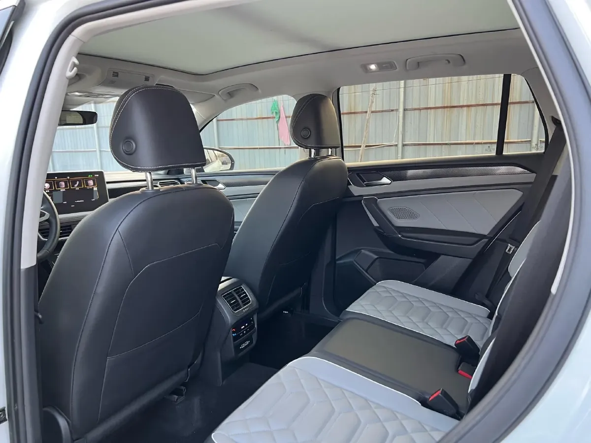 2023 Volkswagen Tayron 1.4T 150HP L4 7DCT,autocango,china used car exporter,china ev exporter,chinese used car exporter,chinese used ev exporter