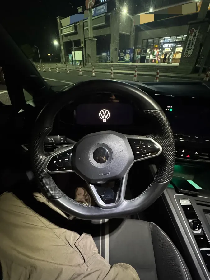 2021 Volkswagen Golf 1.4T 150HP L4 7DCT,autocango,china used car exporter,china ev exporter,chinese used car exporter,chinese used ev exporter