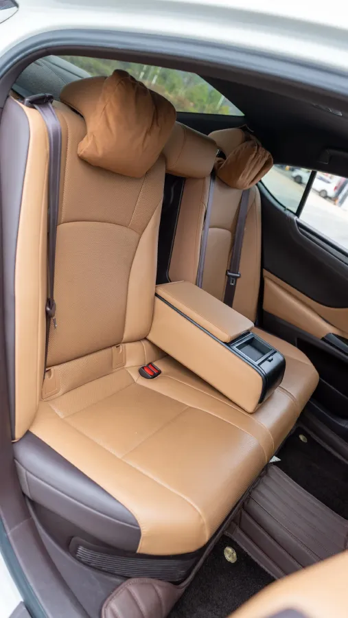 2021 Lexus ES 2.5L 178HP L4 E-CVT Hybrid,autocango,china used car exporter,china ev exporter,chinese used car exporter,chinese used ev exporter