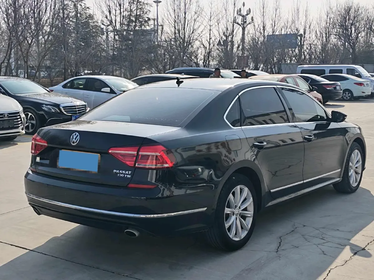 2017 Volkswagen Passat 1.8T 180HP L4 7DCT,autocango,china used car exporter,china ev exporter,chinese used car exporter,chinese used ev exporter