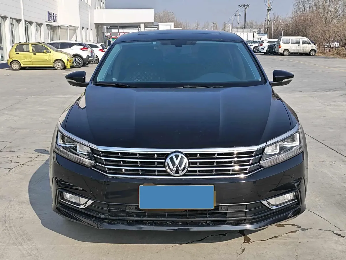 2017 Volkswagen Passat 1.8T 180HP L4 7DCT,autocango,china used car exporter,china ev exporter,chinese used car exporter,chinese used ev exporter