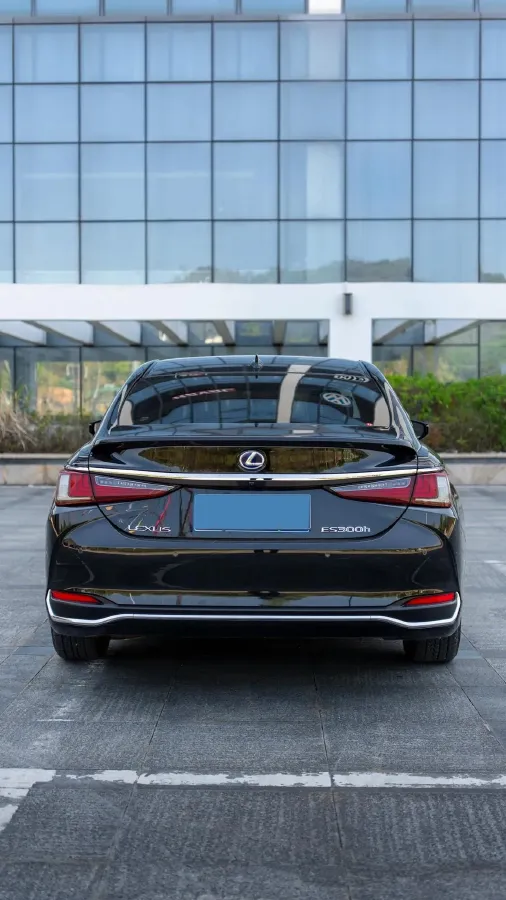 2018 Lexus ES 2.5L 178HP L4 E-CVT Hybrid,autocango,china used car exporter,china ev exporter,chinese used car exporter,chinese used ev exporter