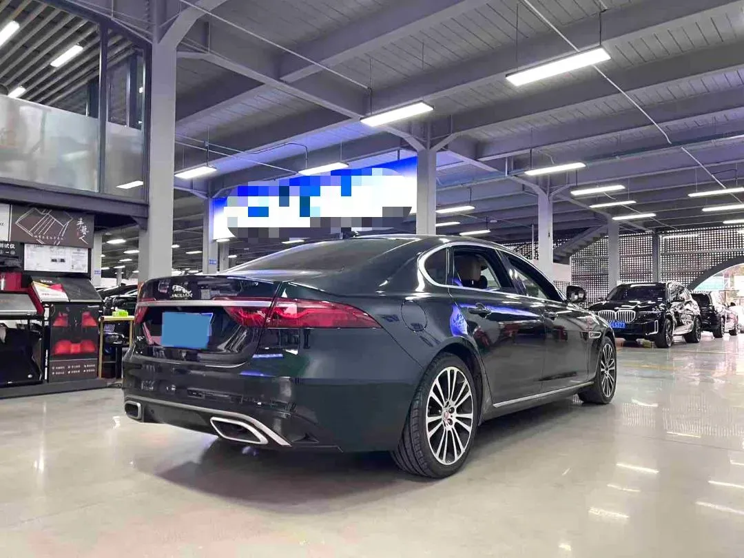 2024 Jaguar XFL 2.0T 250HP L4 8AT,autocango,china used car exporter,china ev exporter,chinese used car exporter,chinese used ev exporter