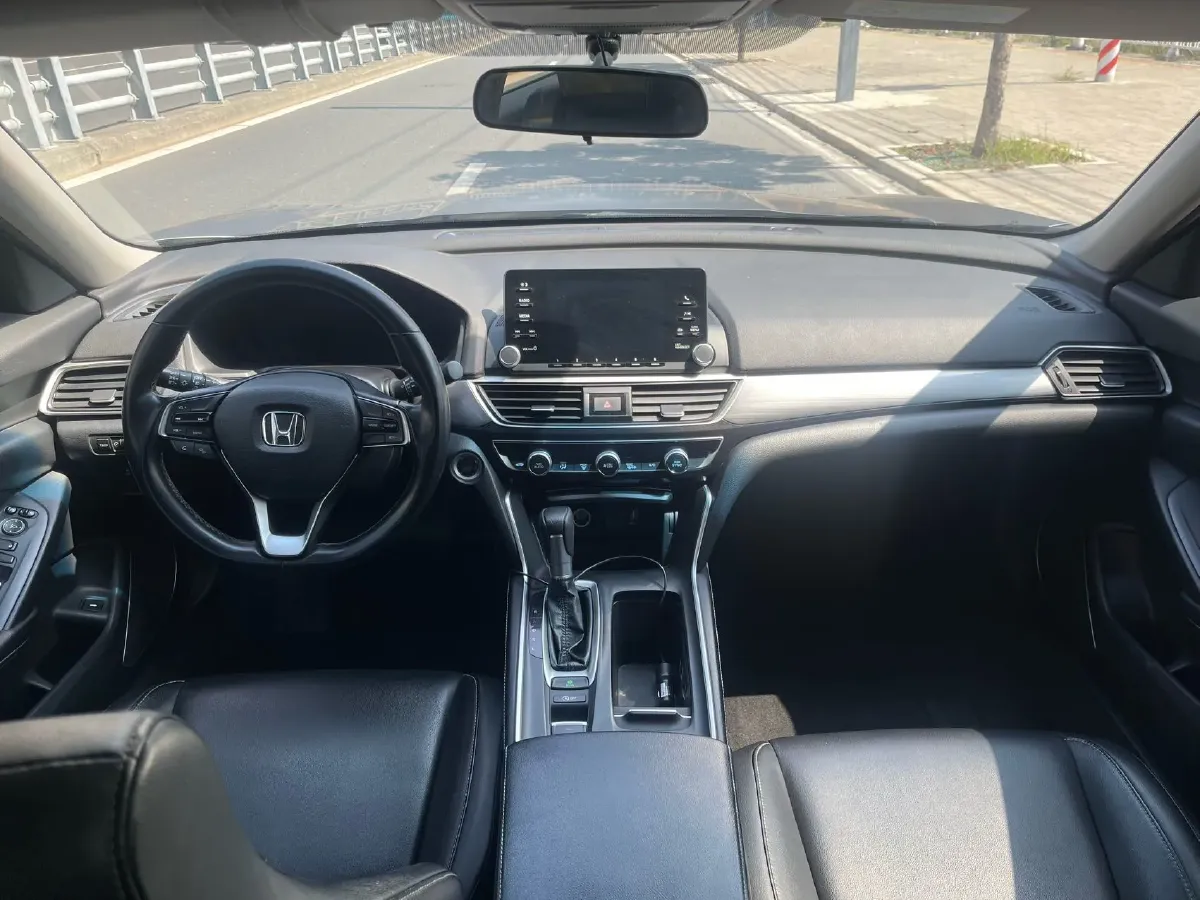 2019 Honda Inspire 1.5T 194HP L4 CVT,autocango,china used car exporter,china ev exporter,chinese used car exporter,chinese used ev exporter