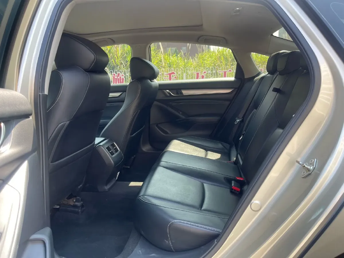 2019 Honda Inspire 1.5T 194HP L4 CVT,autocango,china used car exporter,china ev exporter,chinese used car exporter,chinese used ev exporter