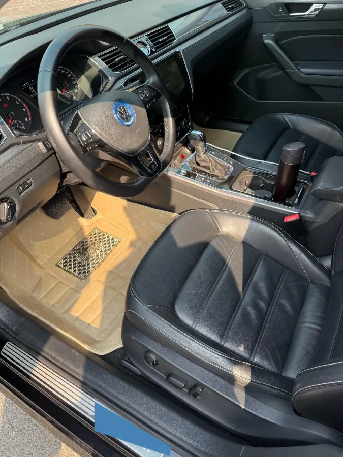 2017 Volkswagen Passat 1.8T 180HP L4 7DCT,autocango,china used car exporter,china ev exporter,chinese used car exporter,chinese used ev exporter