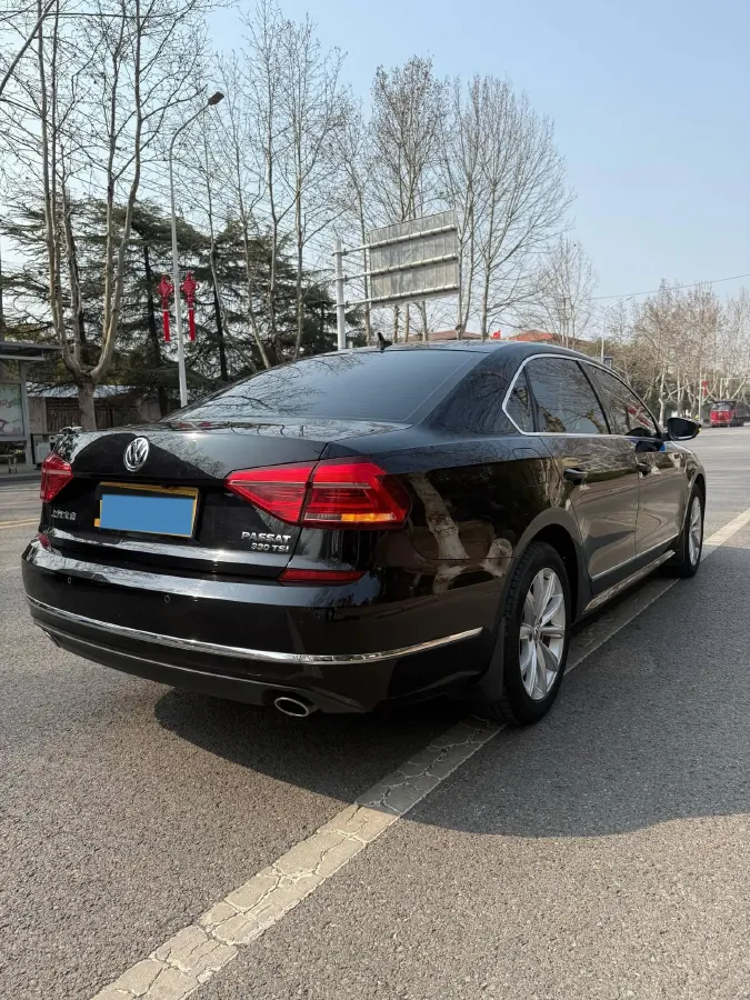2017 Volkswagen Passat 1.8T 180HP L4 7DCT,autocango,china used car exporter,china ev exporter,chinese used car exporter,chinese used ev exporter