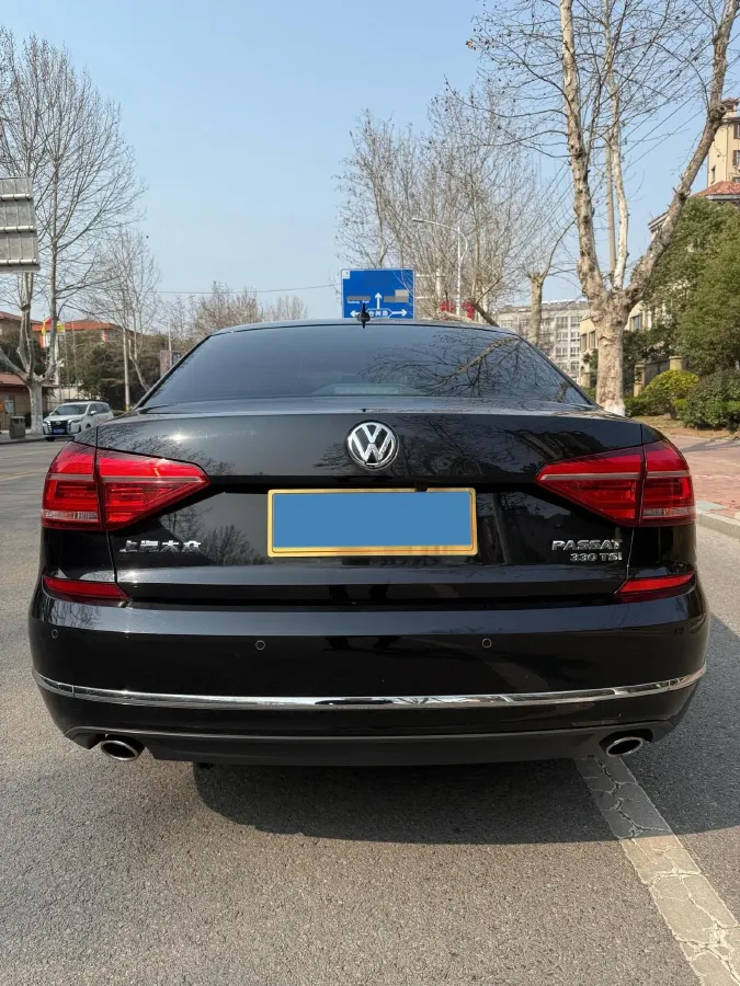 2017 Volkswagen Passat 1.8T 180HP L4 7DCT,autocango,china used car exporter,china ev exporter,chinese used car exporter,chinese used ev exporter