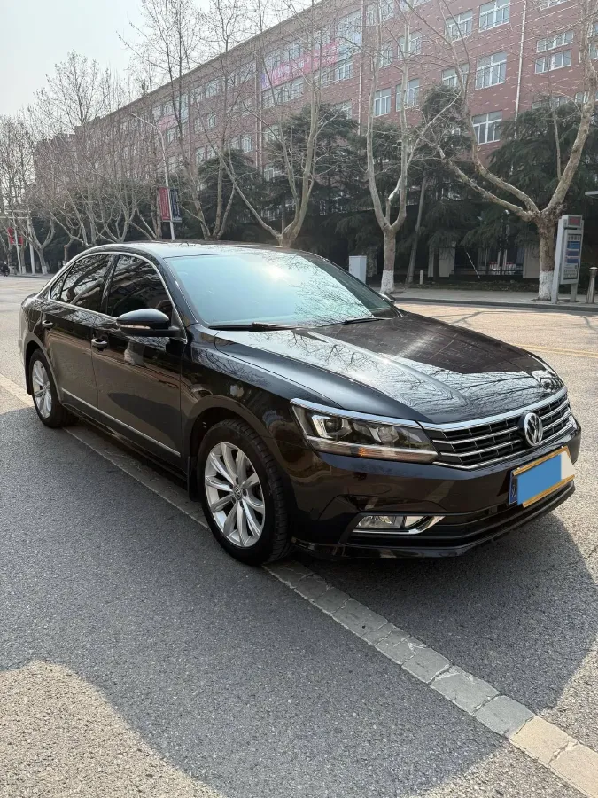 2017 Volkswagen Passat 1.8T 180HP L4 7DCT,autocango,china used car exporter,china ev exporter,chinese used car exporter,chinese used ev exporter