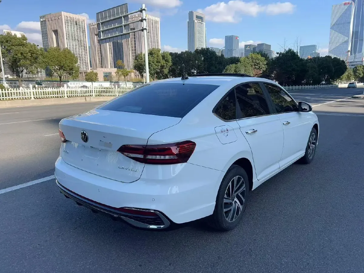 2024 Volkswagen Lavida 1.5L 110HP L4 6AT,autocango,china used car exporter,china ev exporter,chinese used car exporter,chinese used ev exporter
