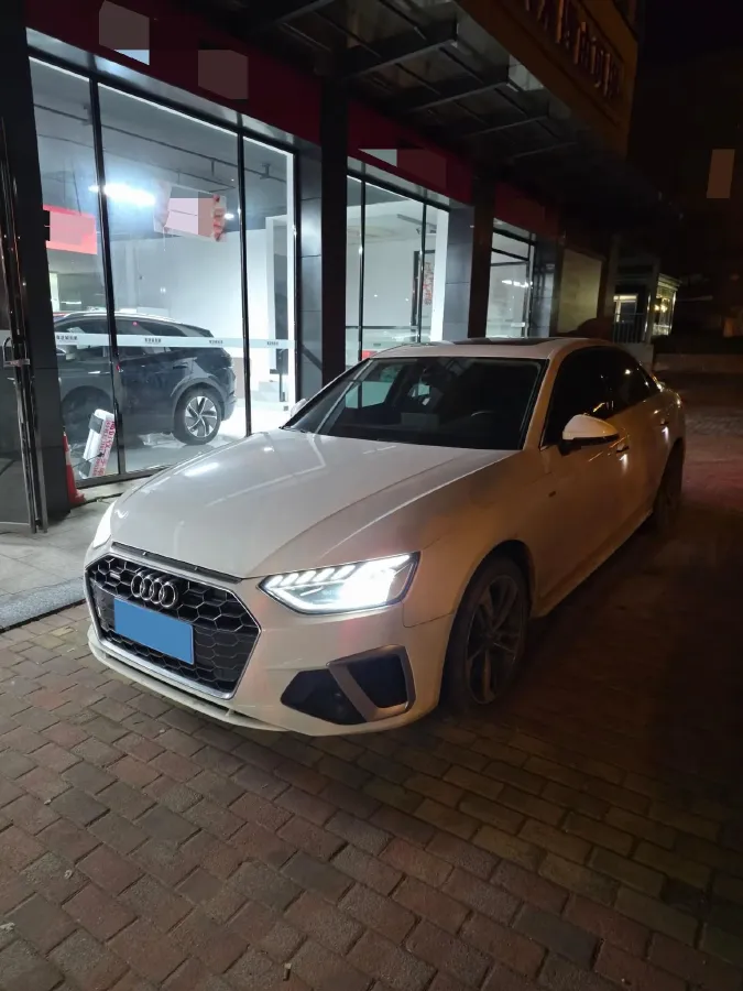 2020 Audi A4L 2.0T 190HP L4 7DCT,autocango,china used car exporter,china ev exporter,chinese used car exporter,chinese used ev exporter