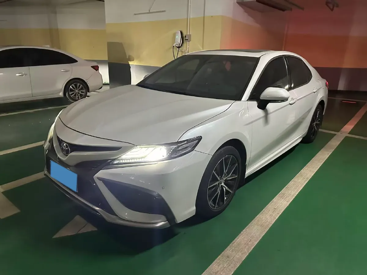 2021 Toyota Camry 2.0L 178HP L4 CVT,autocango,china used car exporter,china ev exporter,chinese used car exporter,chinese used ev exporter