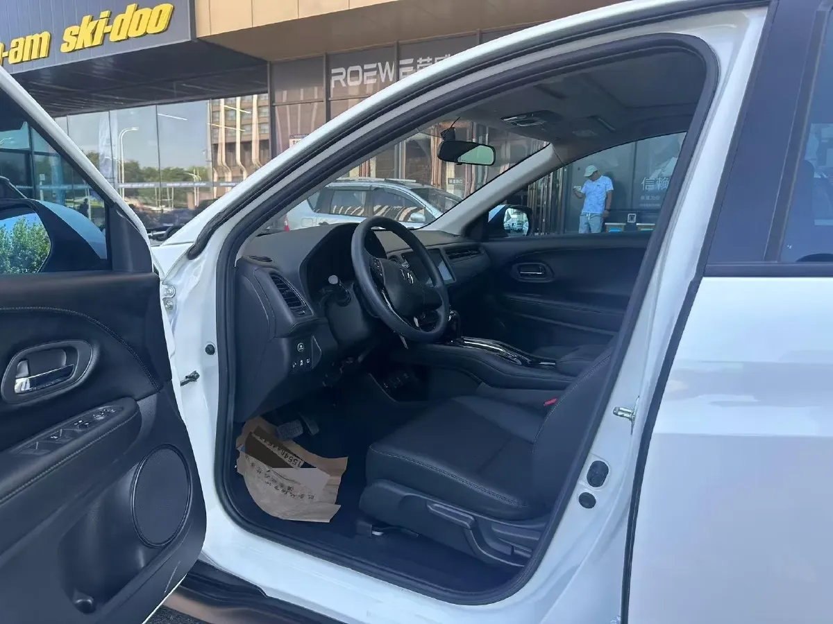 2020 Honda Vezel 1.5L 131HP L4 CVT,autocango,china used car exporter,china ev exporter,chinese used car exporter,chinese used ev exporter