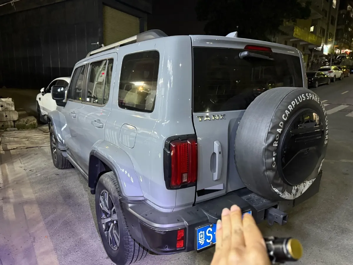 2023 Tank 300 2.0T 227HP L4 8AT,autocango,china used car exporter,china ev exporter,chinese used car exporter,chinese used ev exporter