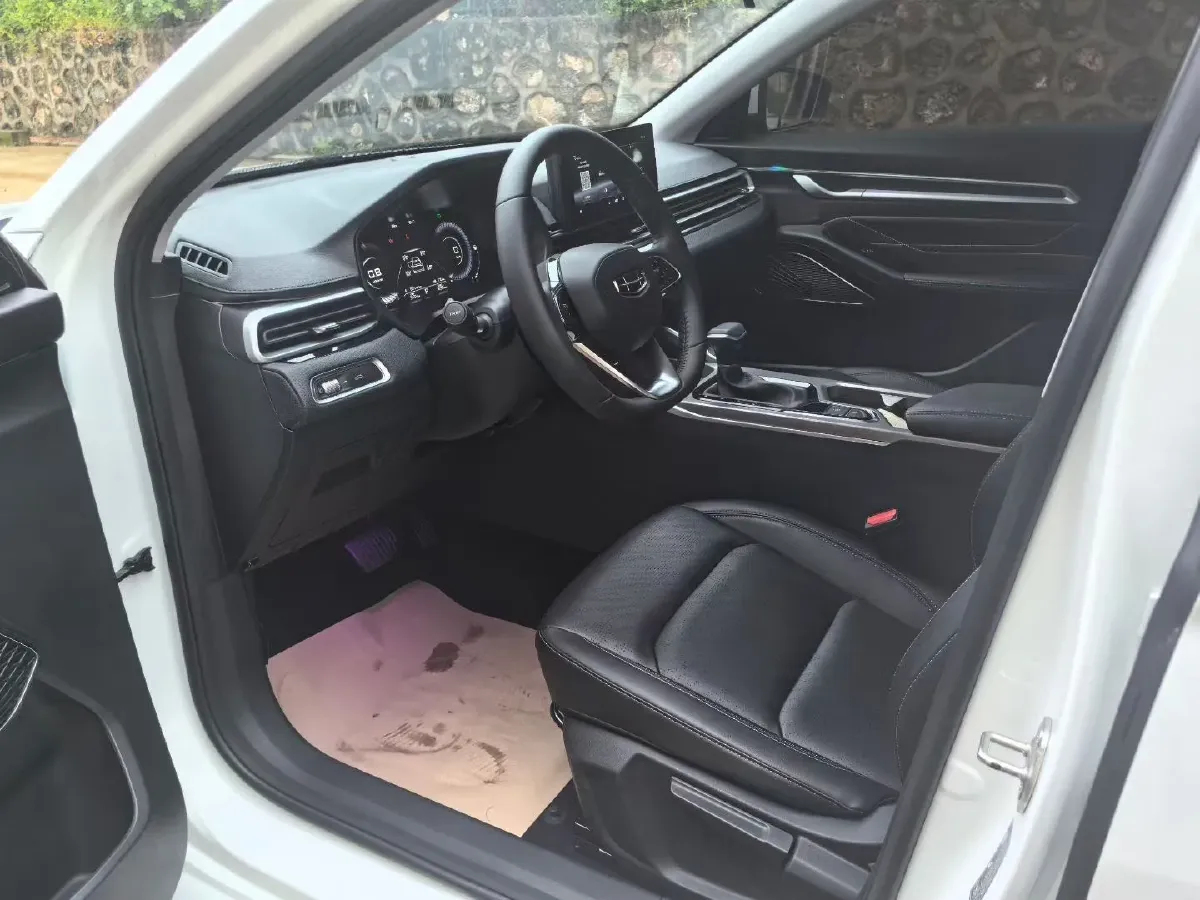 2022 Geely Emgrand 1.5L 114HP L4 CVT,autocango,china used car exporter,china ev exporter,chinese used car exporter,chinese used ev exporter