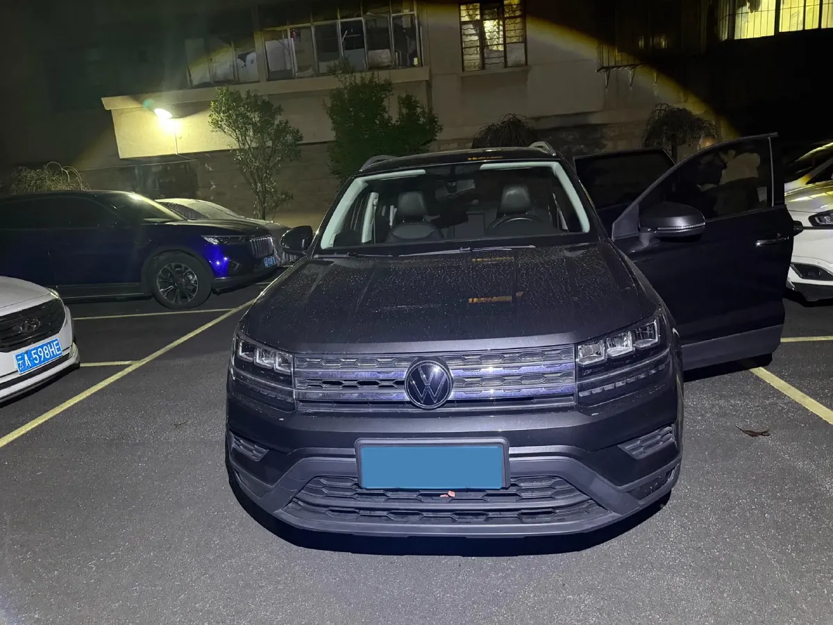 2021 Volkswagen Tharu 1.4T 150HP L4 7DCT,autocango,china used car exporter,china ev exporter,chinese used car exporter,chinese used ev exporter