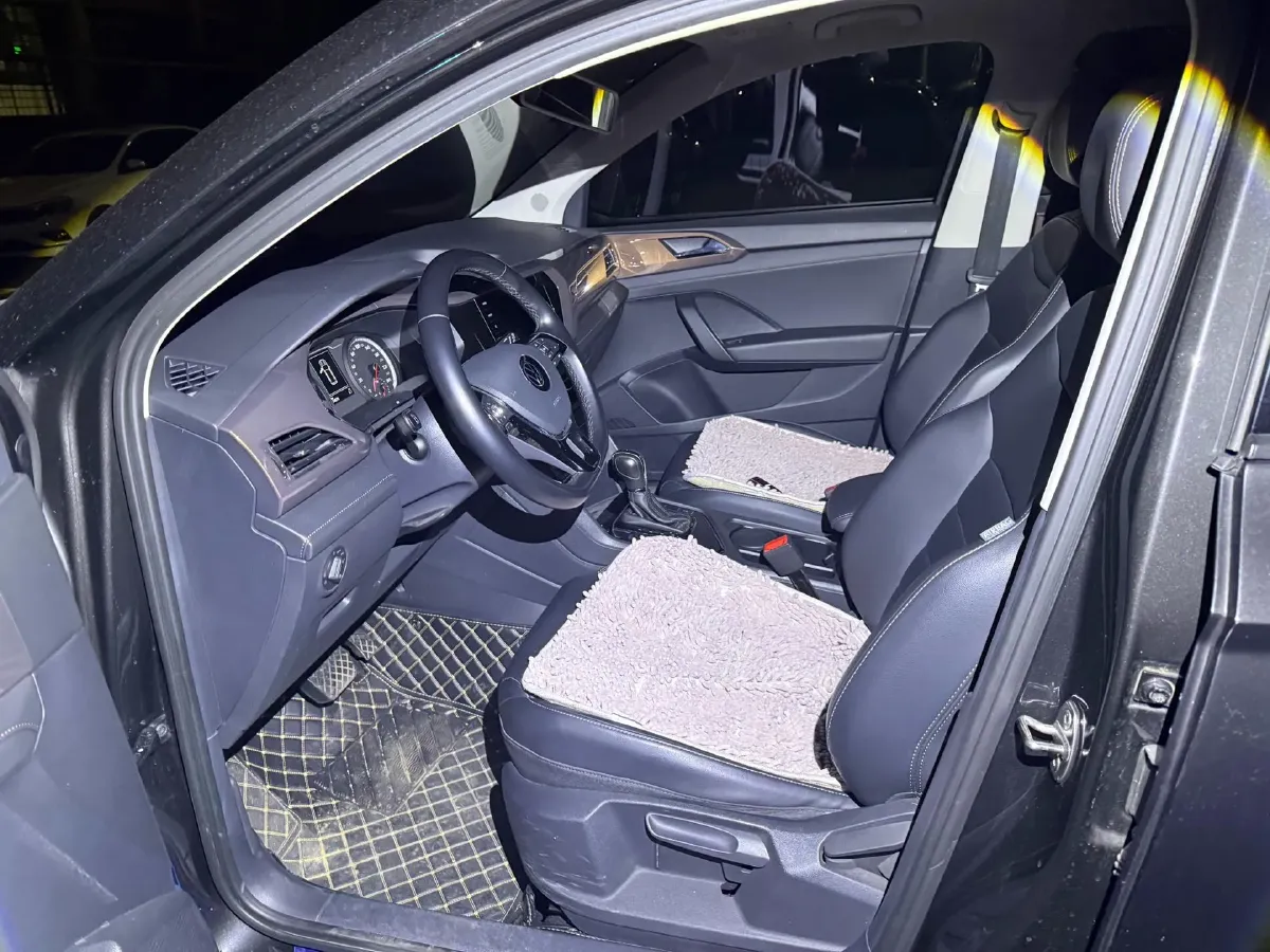 2021 Volkswagen Tharu 1.4T 150HP L4 7DCT,autocango,china used car exporter,china ev exporter,chinese used car exporter,chinese used ev exporter