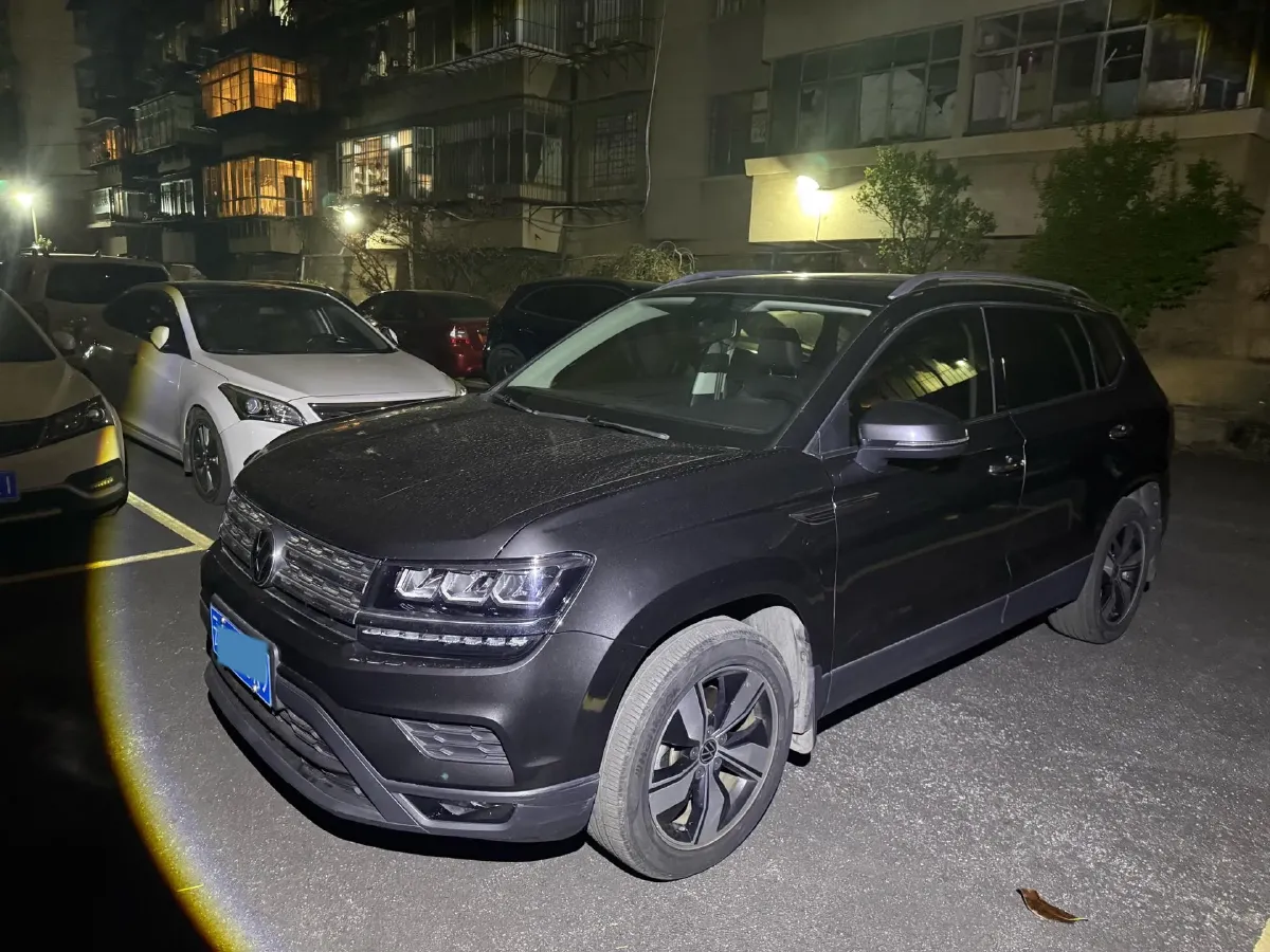 2021 Volkswagen Tharu 1.4T 150HP L4 7DCT,autocango,china used car exporter,china ev exporter,chinese used car exporter,chinese used ev exporter