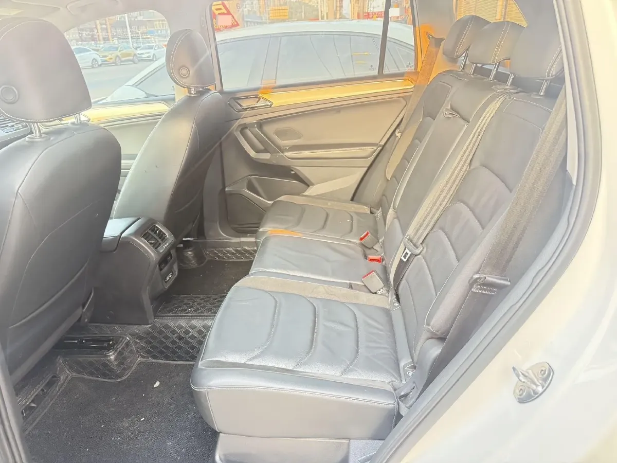 2019 MAXUS G20 2.0T 218HP L4 8AT,autocango,china used car exporter,china ev exporter,chinese used car exporter,chinese used ev exporter