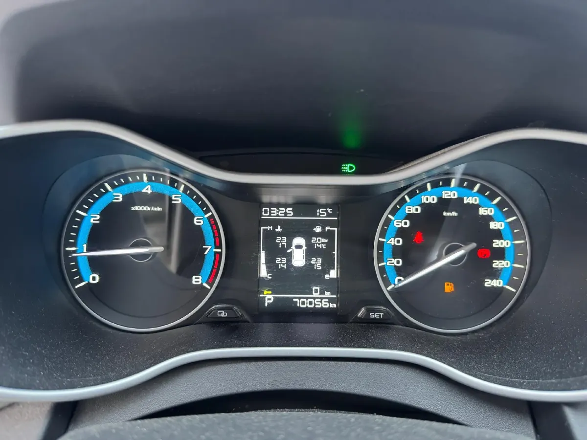 2020 Geely Emgrand 1.5L 109HP L4 CVT,autocango,china used car exporter,china ev exporter,chinese used car exporter,chinese used ev exporter