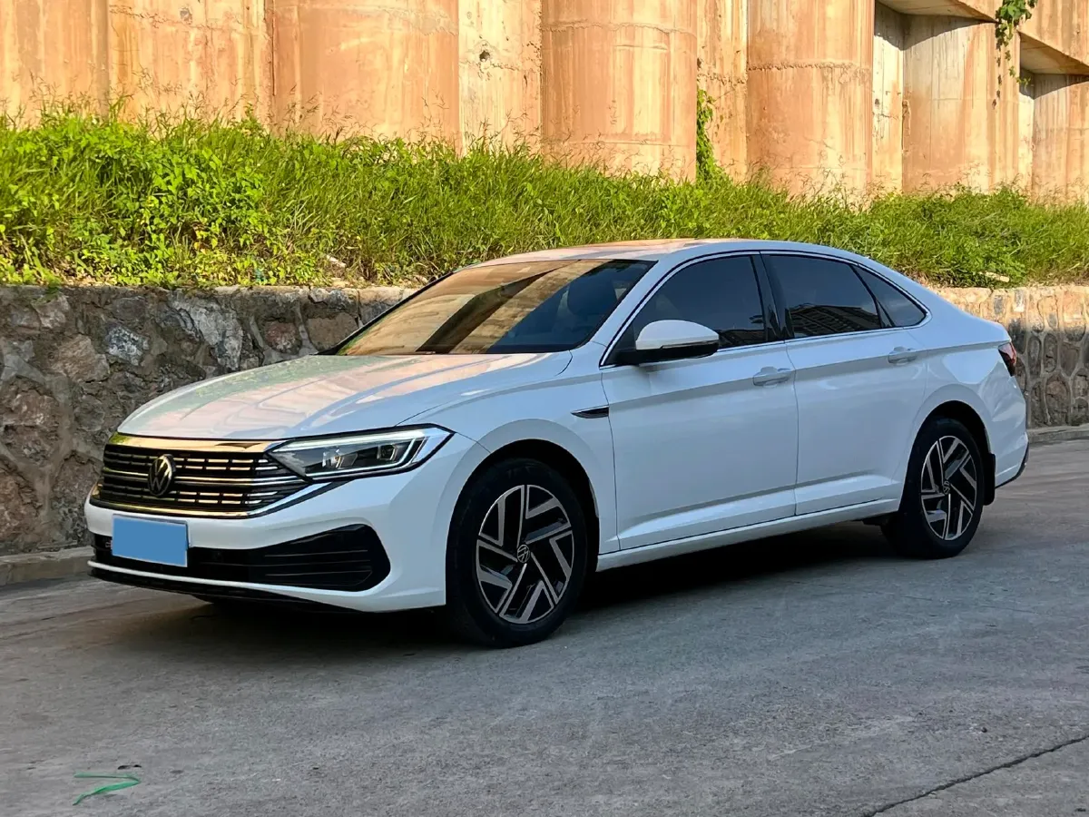 2023 Volkswagen Sagitar 1.5T 160HP L4 7DCT,autocango,china used car exporter,china ev exporter,chinese used car exporter,chinese used ev exporter