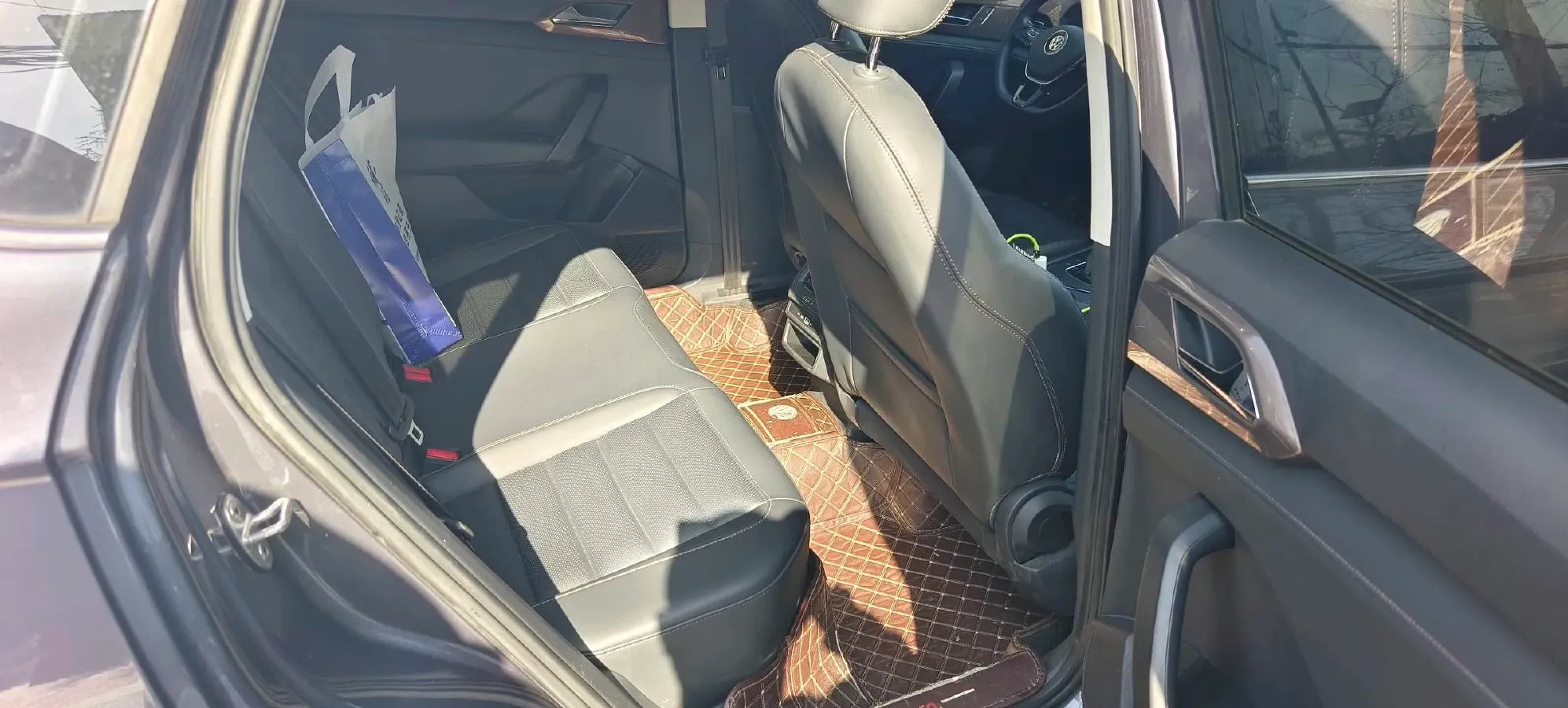 2021 Volkswagen Tharu 1.4T 150HP L4 7DCT,autocango,china used car exporter,china ev exporter,chinese used car exporter,chinese used ev exporter