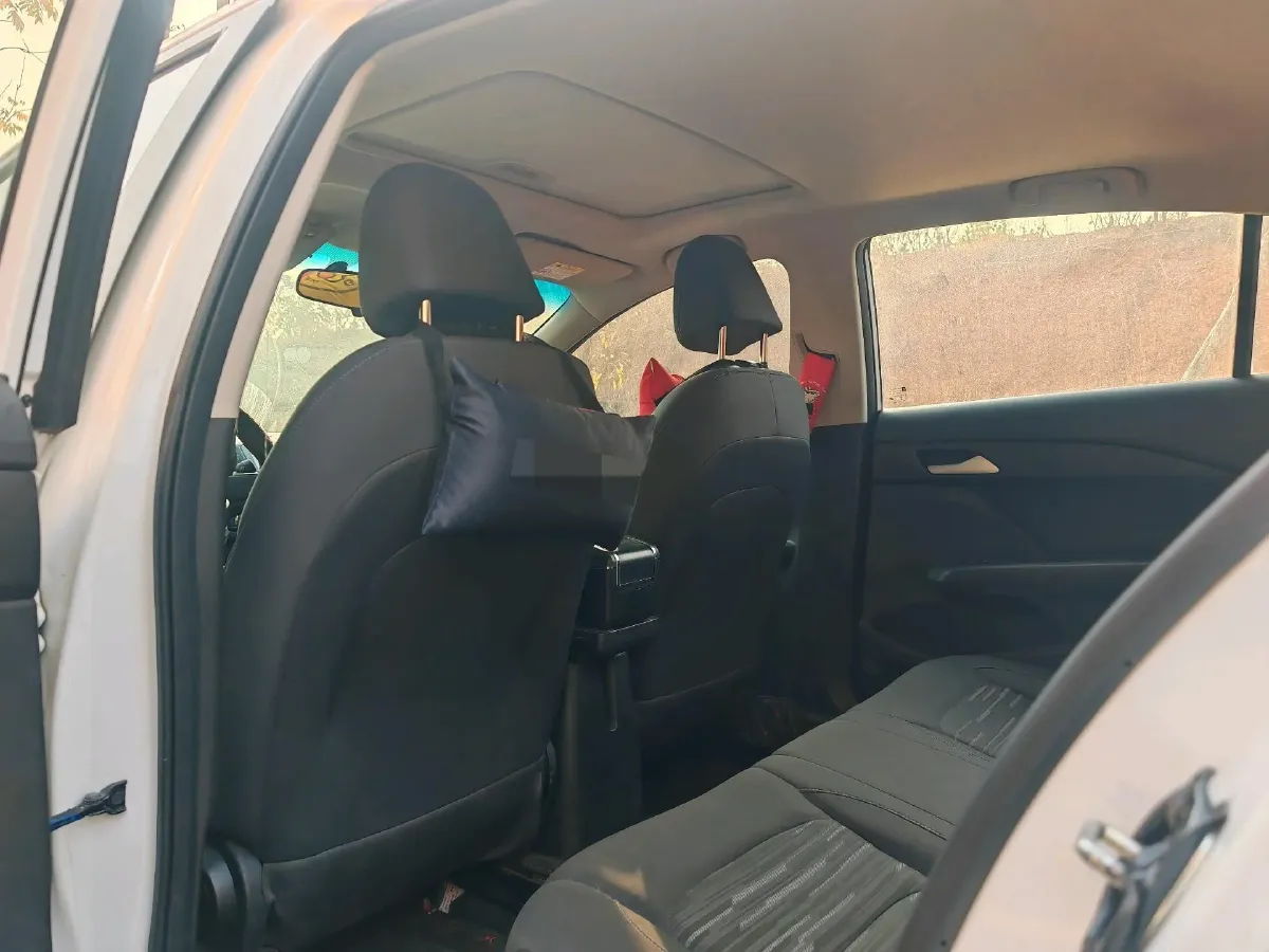 2019 Chevrolet Cavalier 1.5L 113HP L4 6AT,autocango,china used car exporter,china ev exporter,chinese used car exporter,chinese used ev exporter