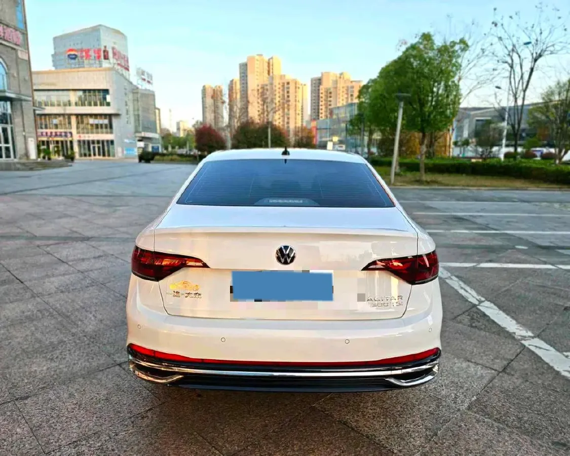 2023 Volkswagen Sagitar 1.5T 160HP L4 7DCT,autocango,china used car exporter,china ev exporter,chinese used car exporter,chinese used ev exporter