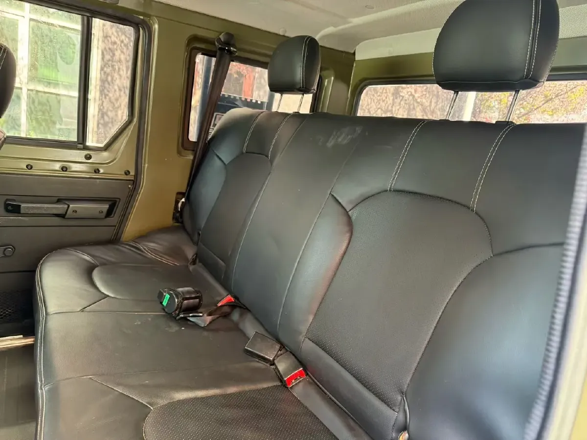 2023 BAW 212 2.4T 211HP L4 6MT,autocango,china used car exporter,china ev exporter,chinese used car exporter,chinese used ev exporter