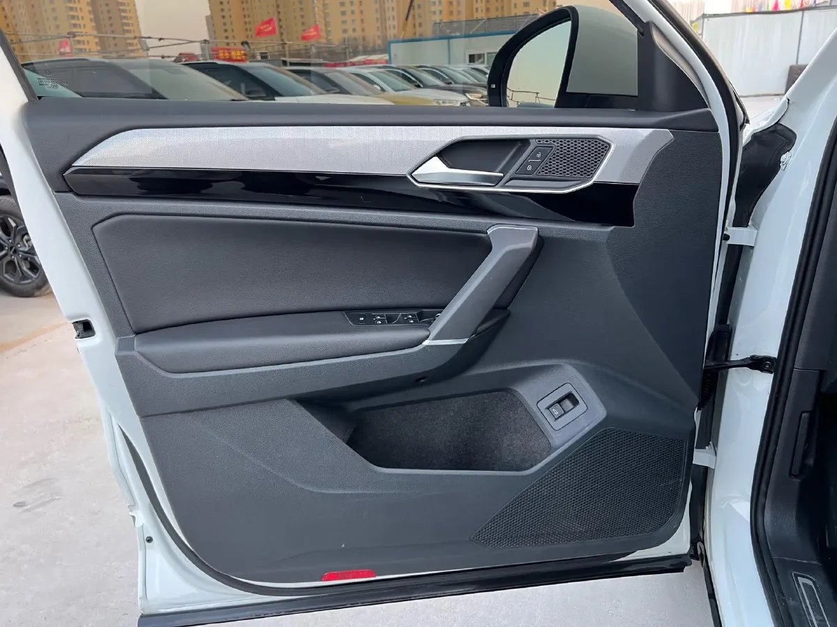 2022 Volkswagen Tayron 1.4T 150HP L4 7DCT,autocango,china used car exporter,china ev exporter,chinese used car exporter,chinese used ev exporter