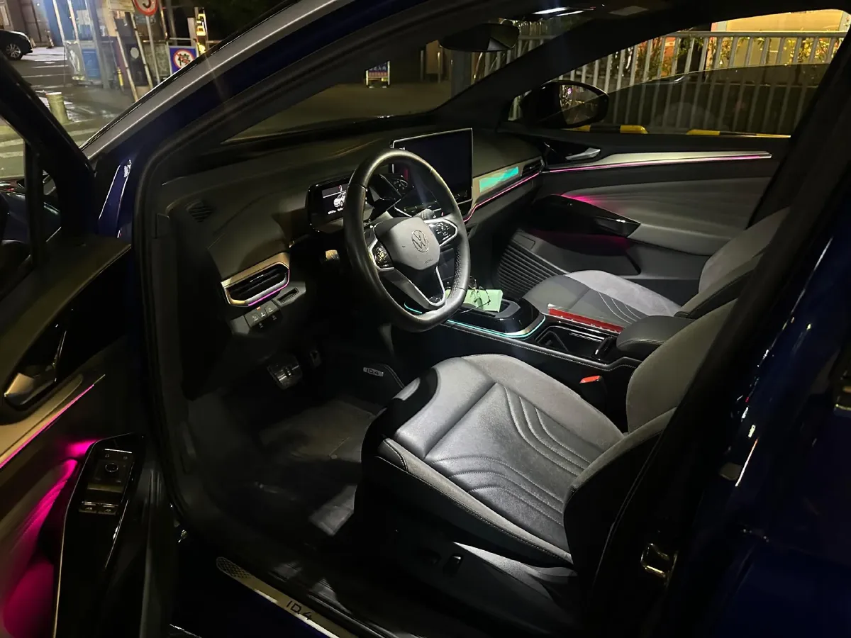 2024 Volkswagen ID.4 Crozz BEV 80.4KWH,autocango,china used car exporter,china ev exporter,chinese used car exporter,chinese used ev exporter